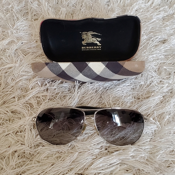 BURBERRY aviator sunglasses